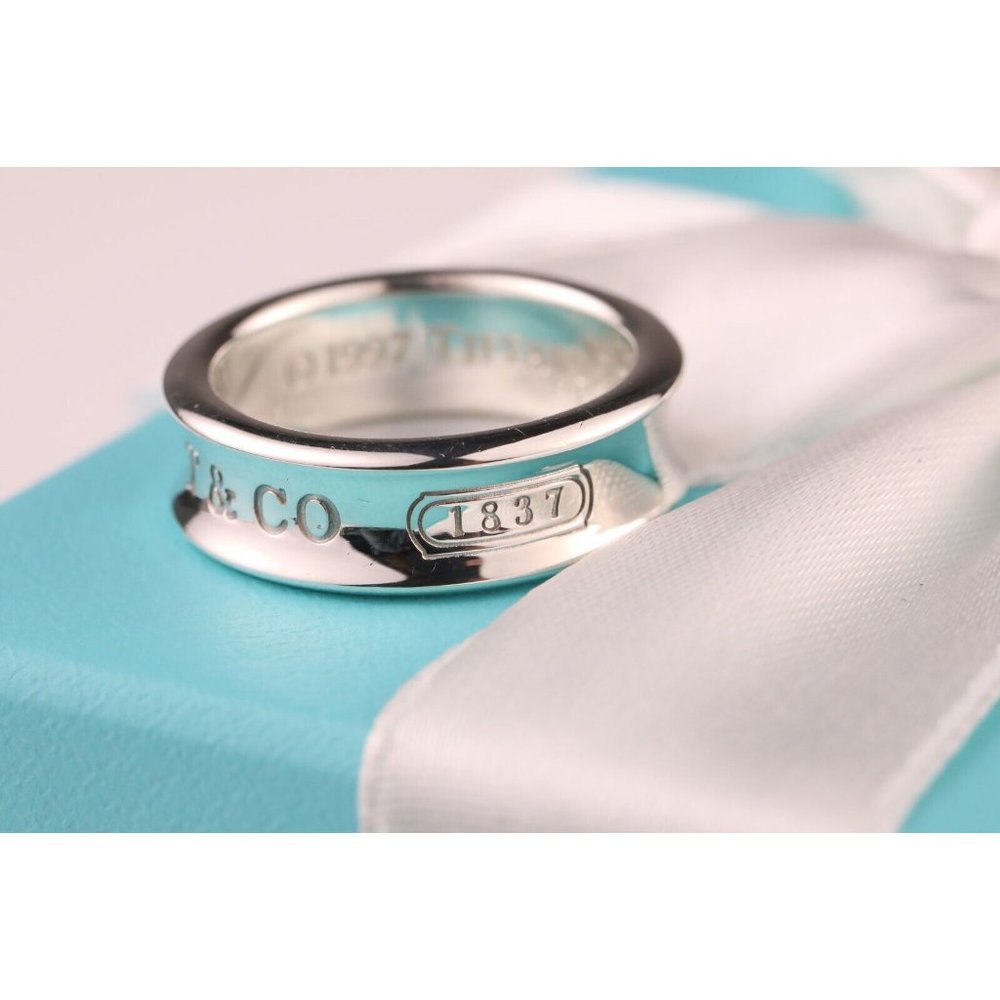 Tiffany & Co. 1997 Sterling Silver 925 1837 Concave Wedding Band Ring Size 7.25 - Picture 3 of 10